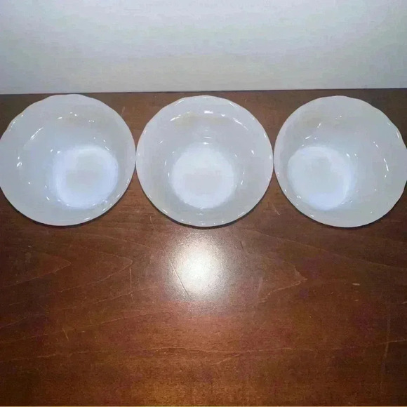 Vintage Fire King Oven Ware Wheat Custard Cups - Set Of 3 - Picture 5 of 10